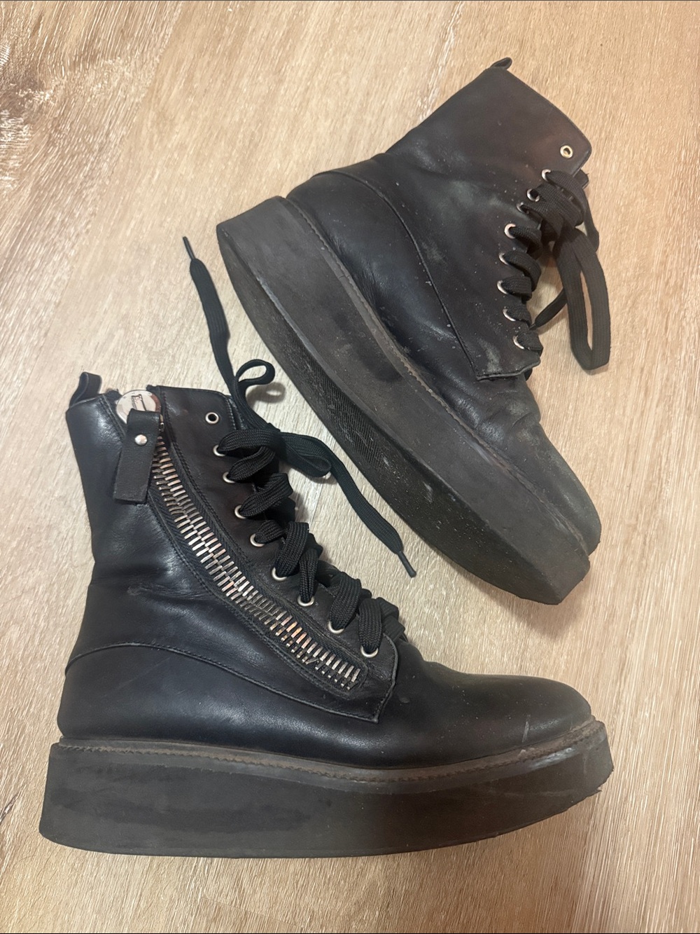UNIF trench boots black Platform Lace-Up Ankle Boots with Side Zipper